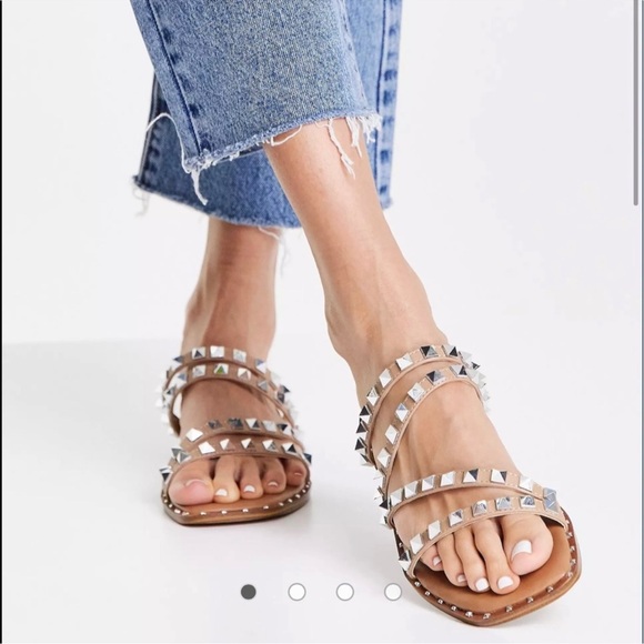 Steve Madden Shoes - Steve Madden Skylar studded flat sandals strappy nude silver